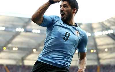 ROR电竞动态-亚马尔又送手术刀直塞